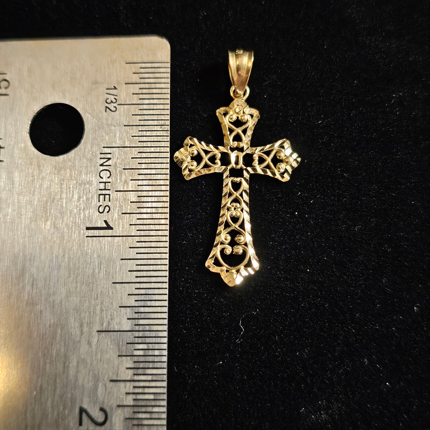 10k Diamond Cut Solid Cross