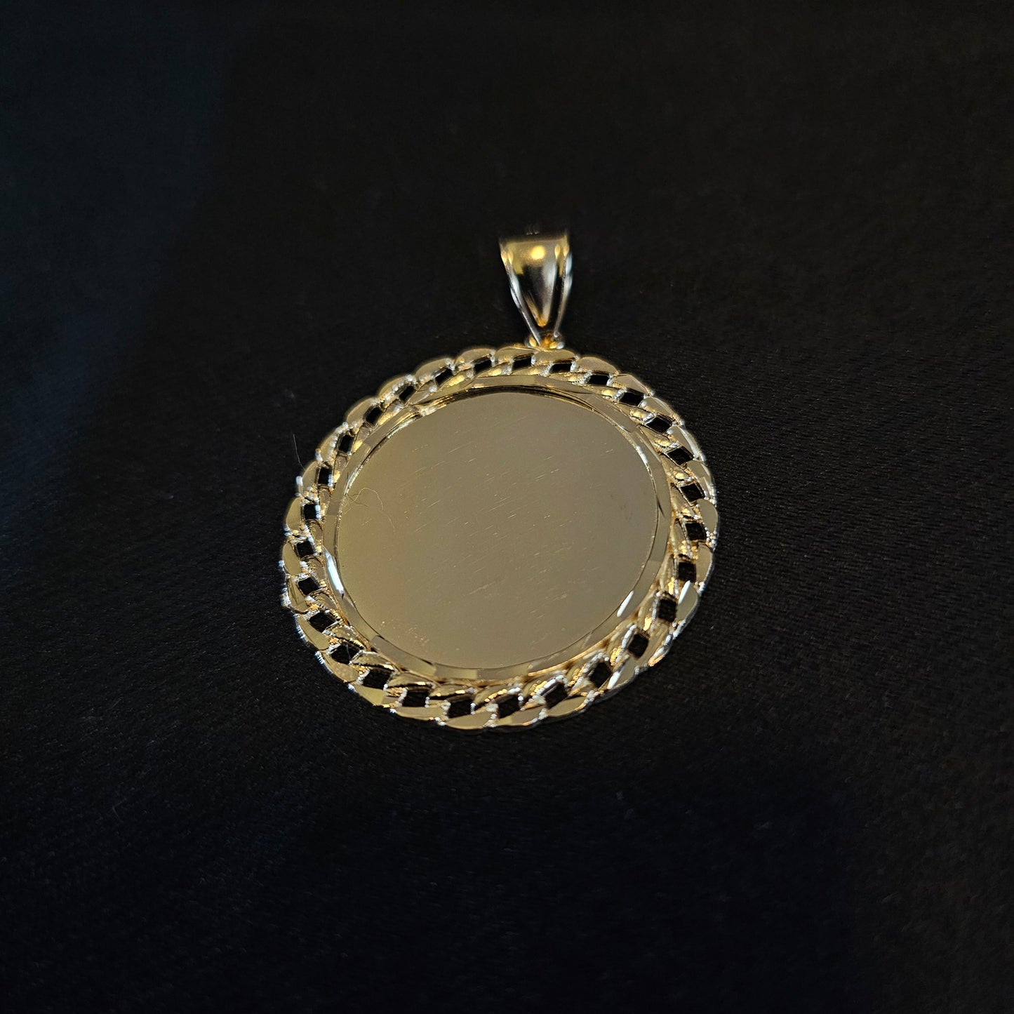 10k 2" Photo / Memorial Pendant