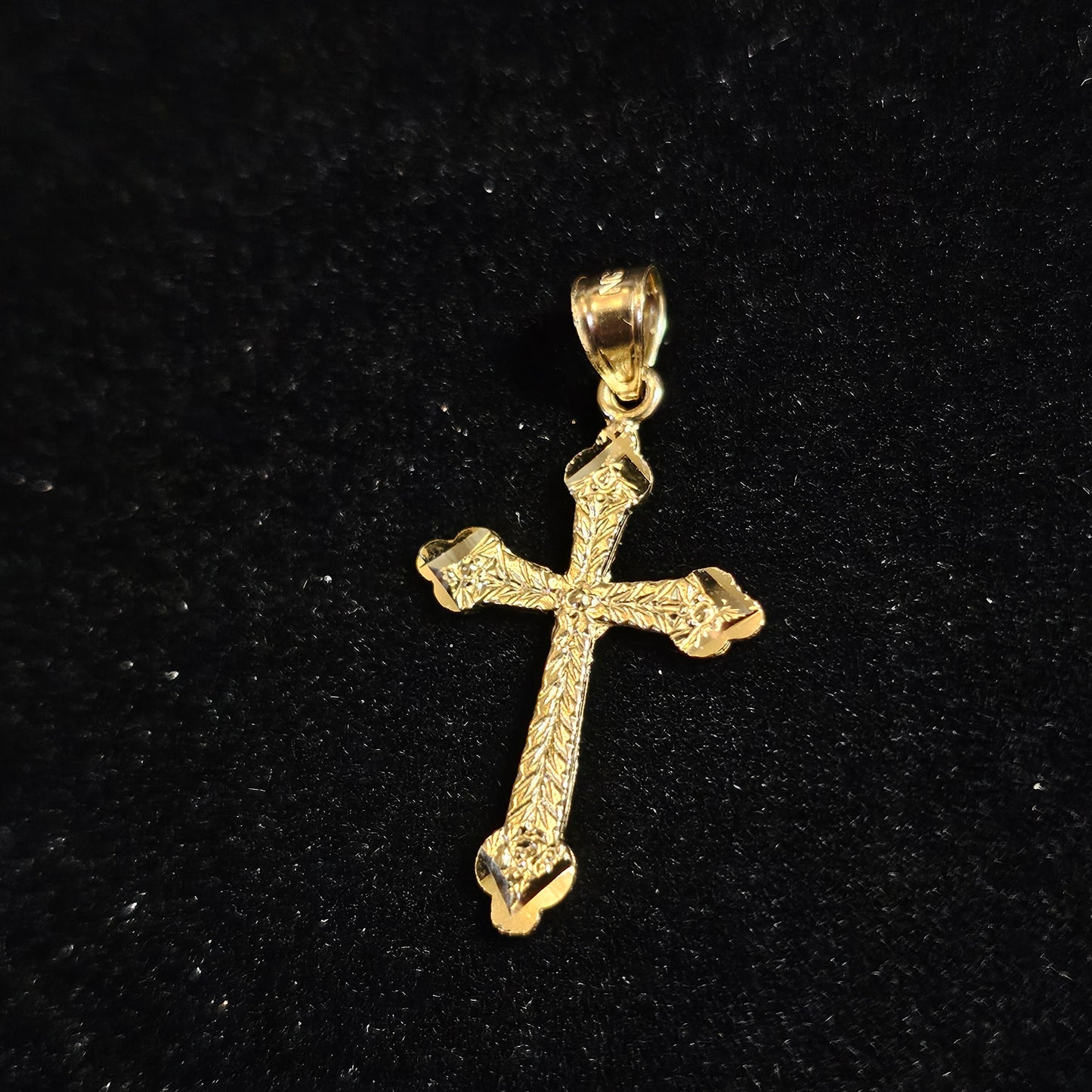 10k Diamond Cut Cross
