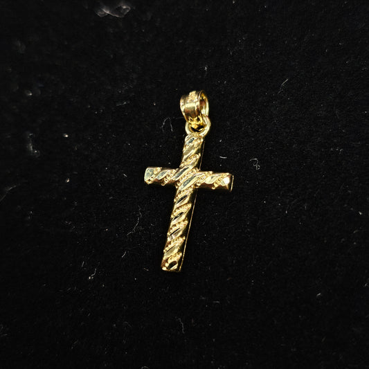 10k Cross W/ Diamond Cuts
