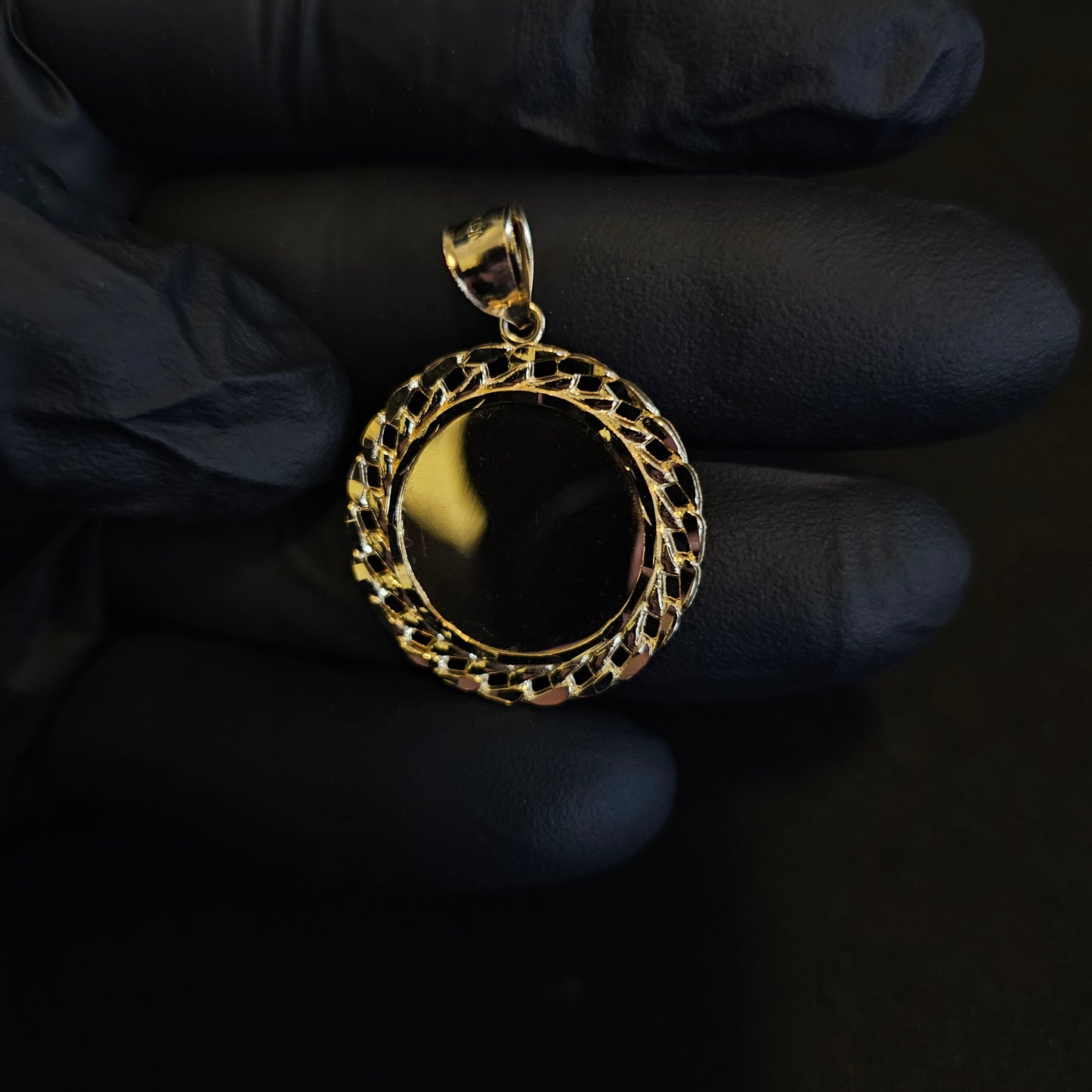 10k 1.5" Photo / Memorial Pendant