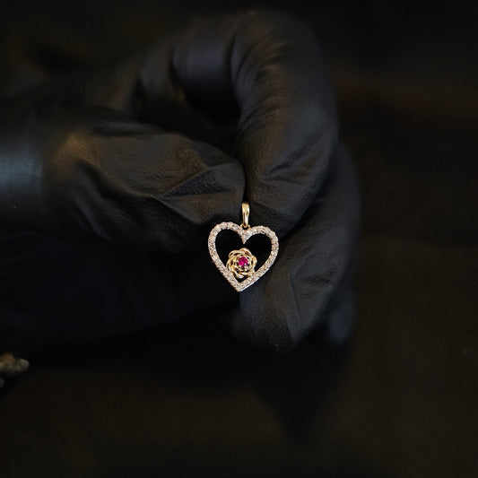 Heart Rose Natural Diamonds