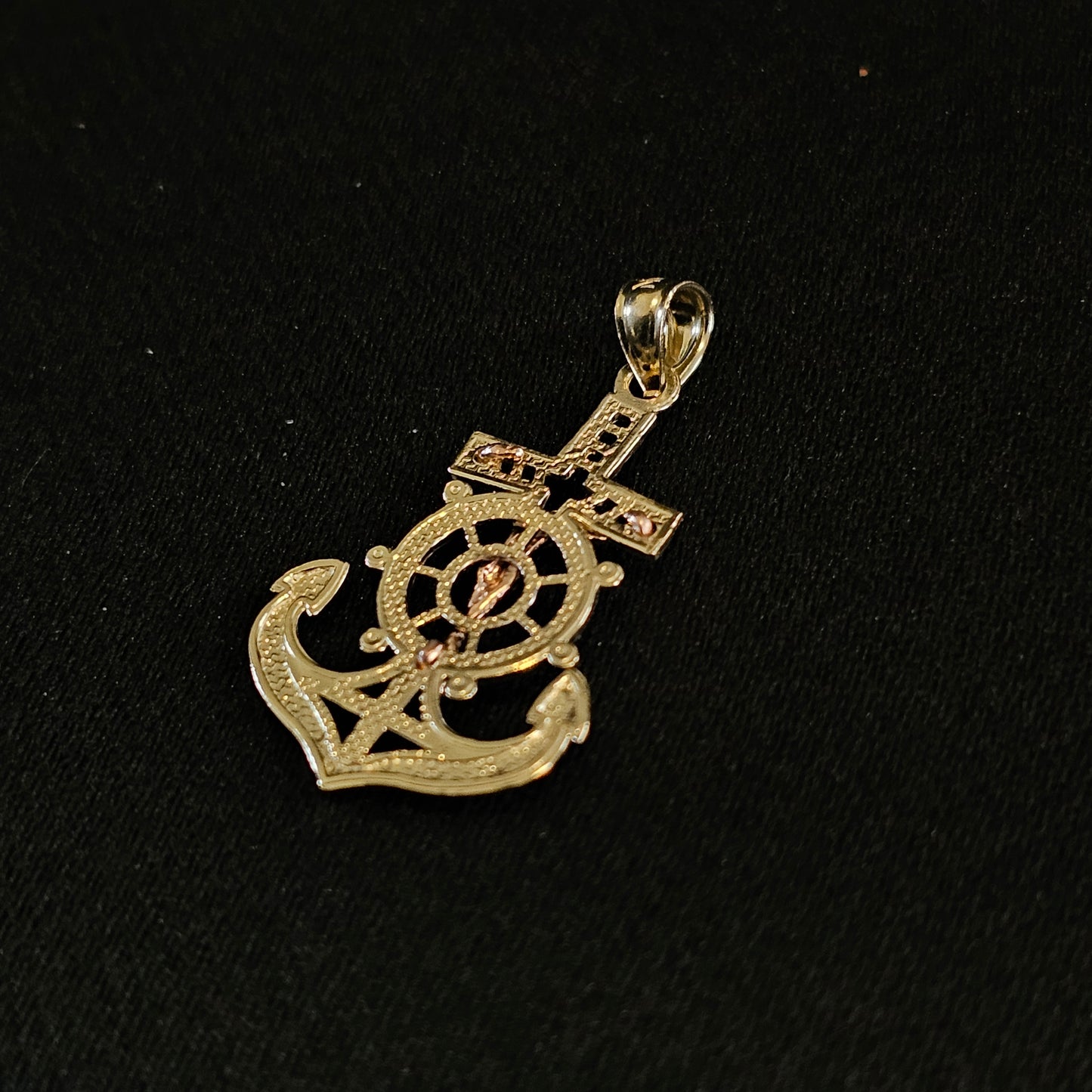 Anchor Crucifix 10k