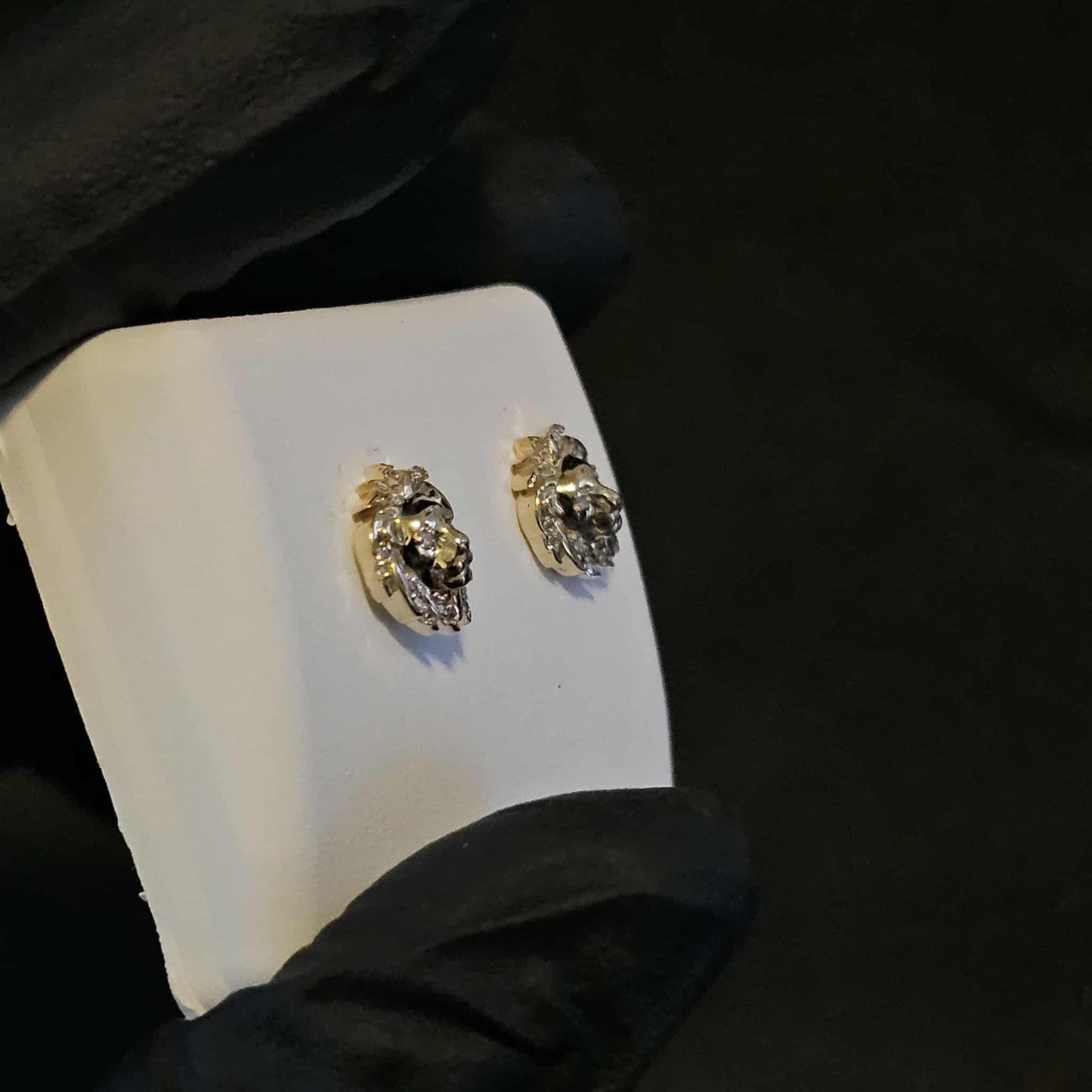 Lion Face Studs Diamonds & 10k
